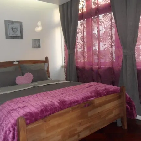 Turkish Style Vandrerhjem *